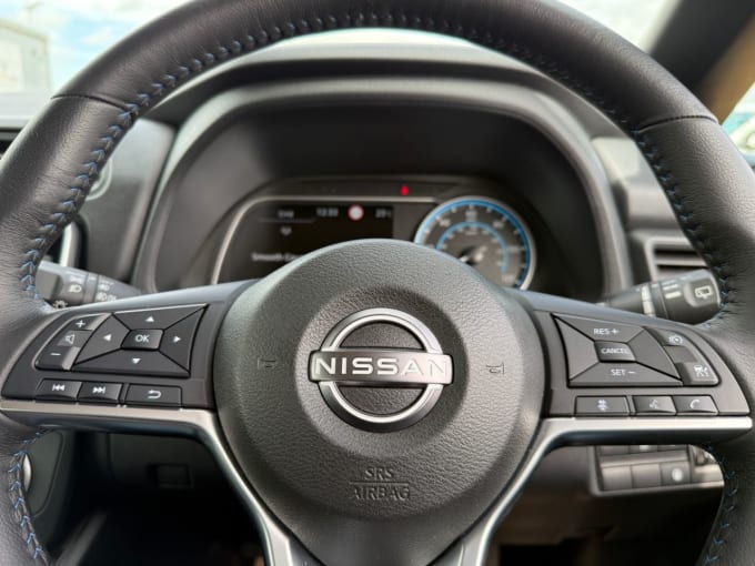 2025 Nissan Leaf