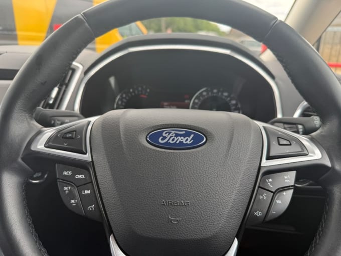 2025 Ford Galaxy