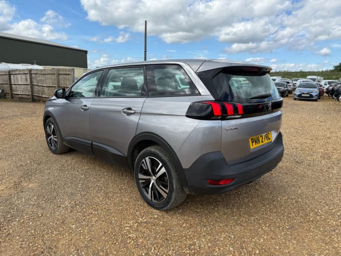 2025 Peugeot 5008