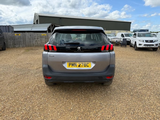 2025 Peugeot 5008