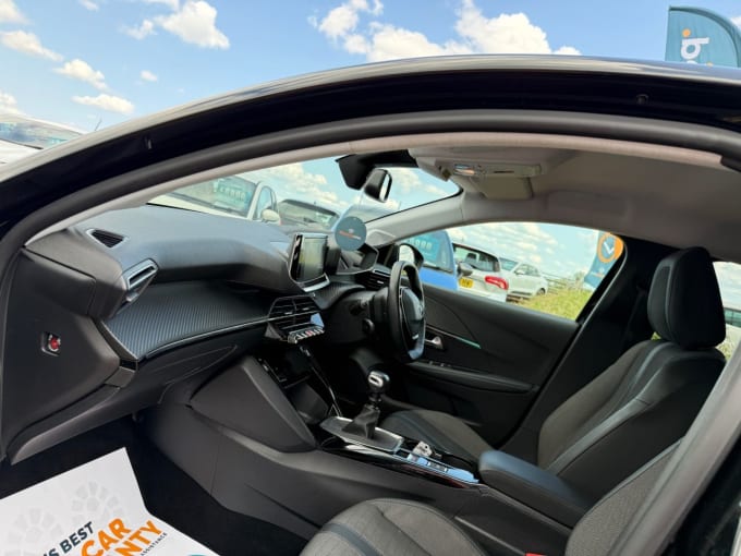 2025 Peugeot 208