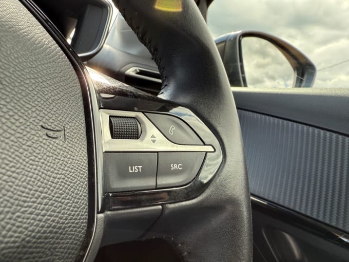 2025 Peugeot 208
