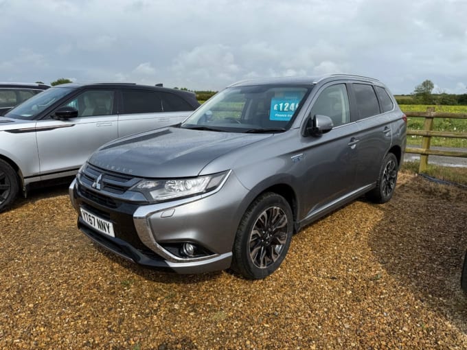 2025 Mitsubishi Outlander