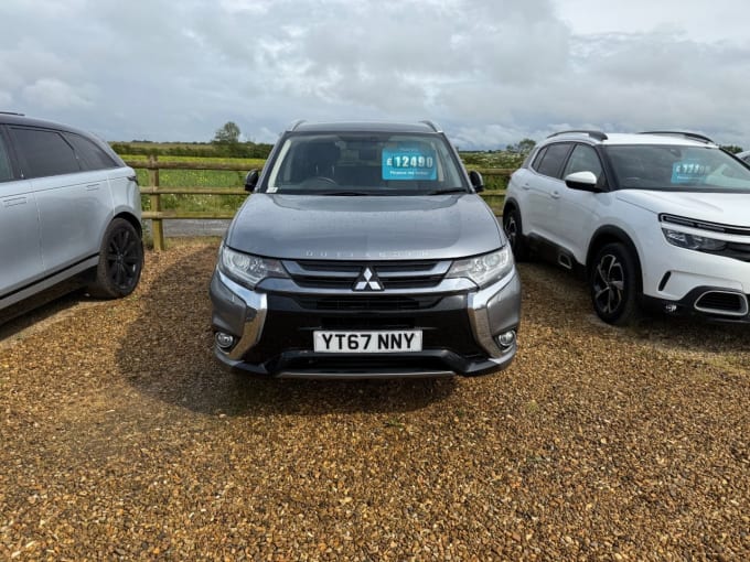 2025 Mitsubishi Outlander