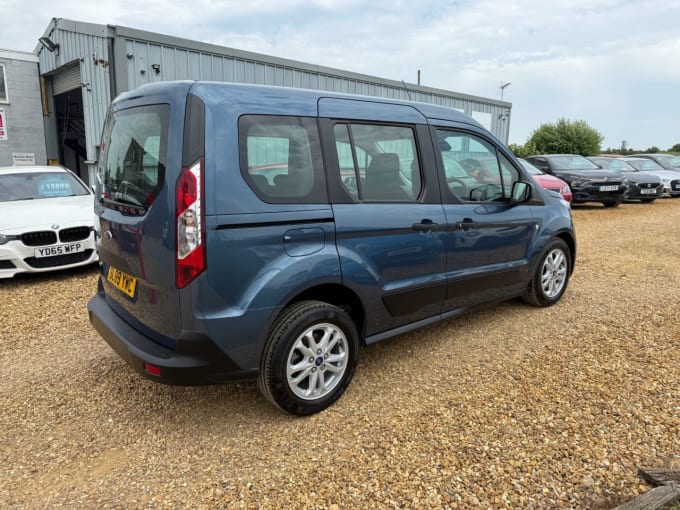 2025 Ford Tourneo Connect