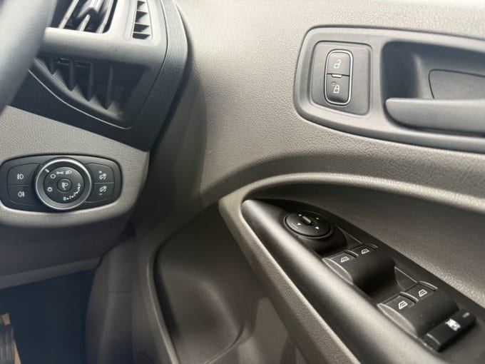 2025 Ford Tourneo Connect