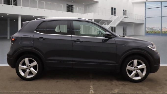 2025 Volkswagen T-cross