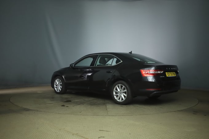 2025 Skoda Superb
