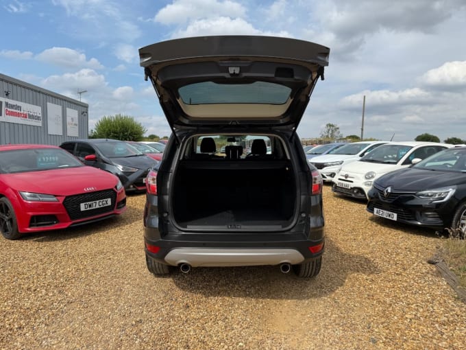 2025 Ford Kuga