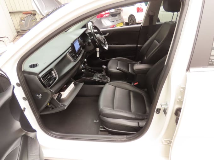 2025 Kia Rio