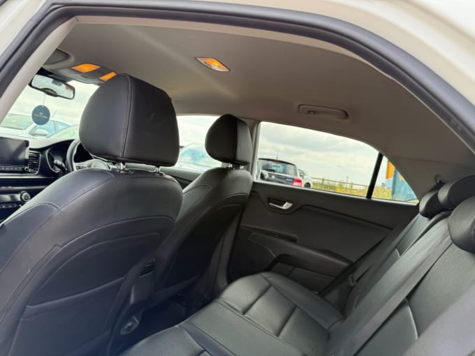2025 Kia Rio