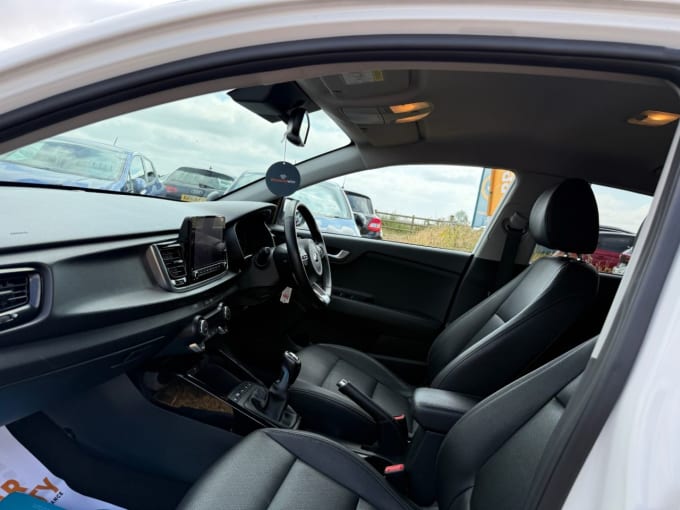 2025 Kia Rio
