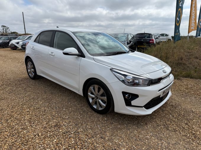 2025 Kia Rio