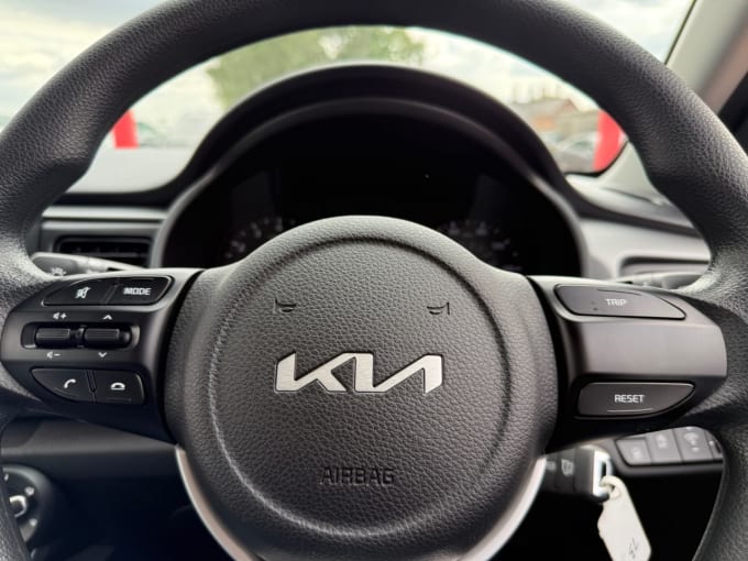 2025 Kia Rio