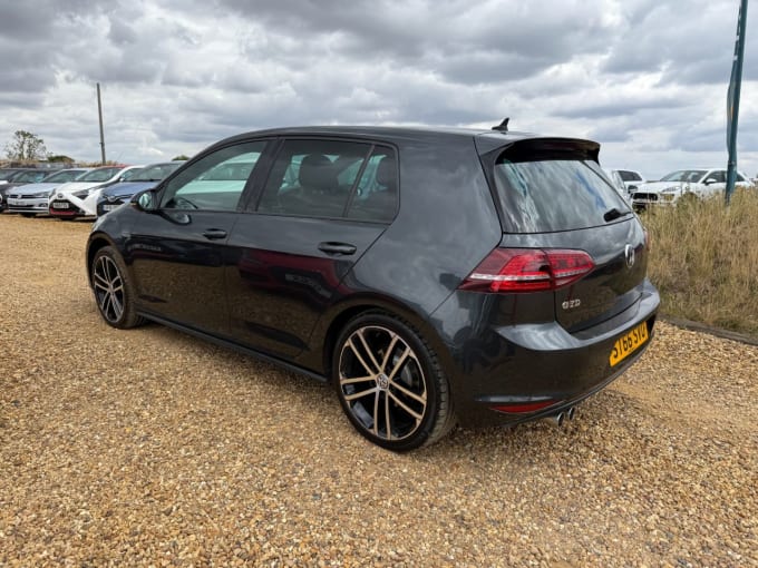 2025 Volkswagen Golf