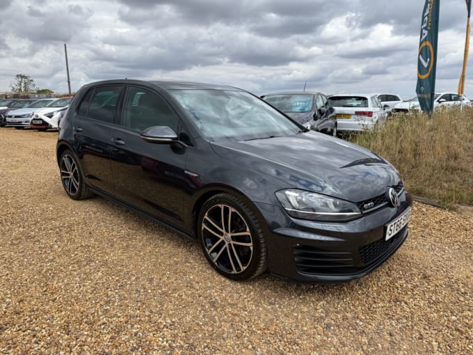 2025 Volkswagen Golf