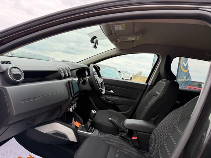 2025 Dacia Duster