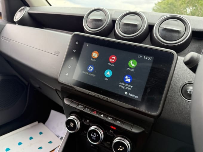 2025 Dacia Duster
