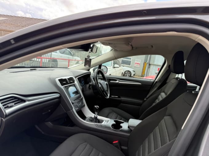 2025 Ford Mondeo