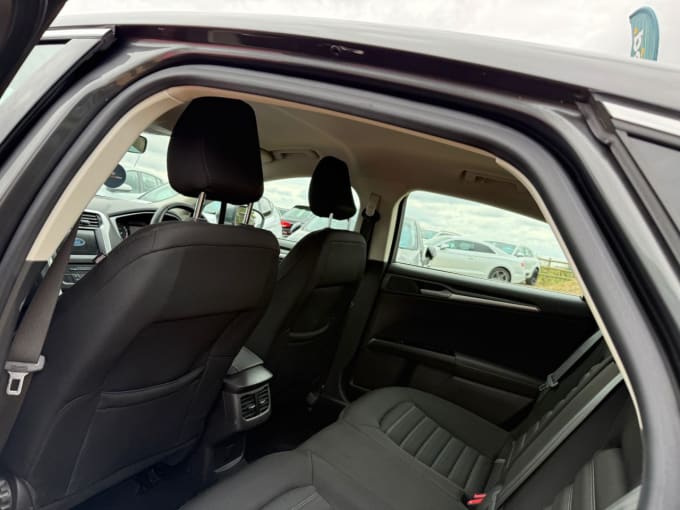 2025 Ford Mondeo