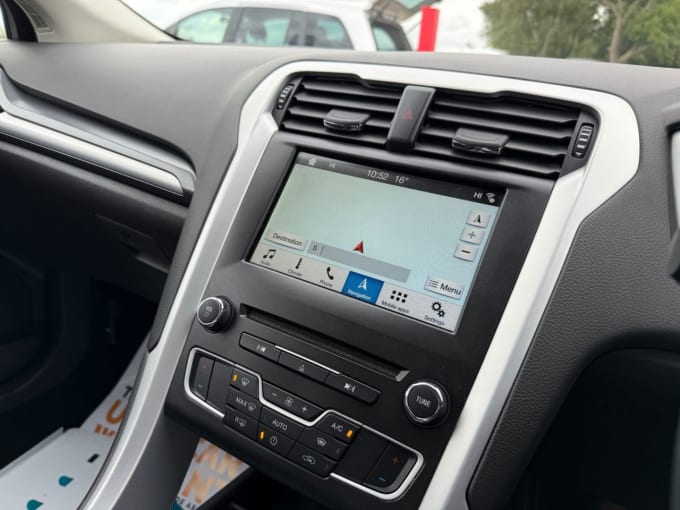 2025 Ford Mondeo