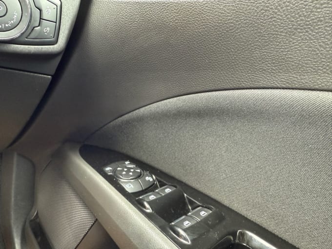 2025 Ford Mondeo