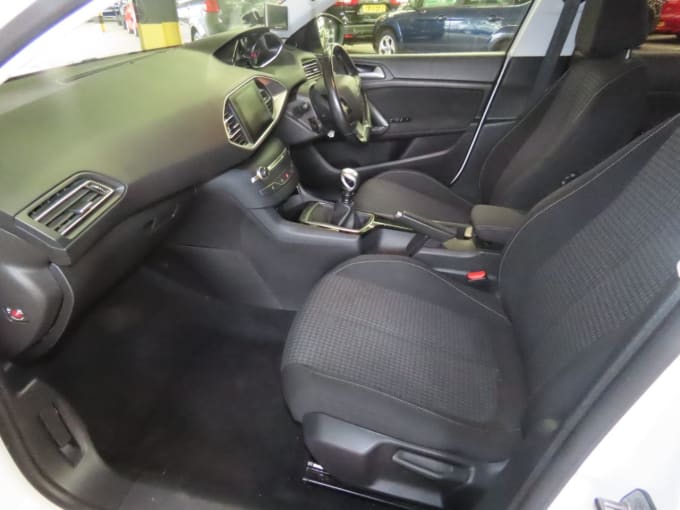 2025 Peugeot 308 Sw