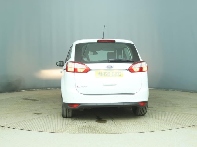 2025 Ford Grand C-max