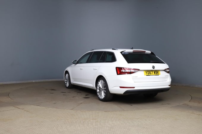 2025 Skoda Superb
