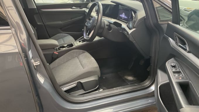 2025 Volkswagen Golf