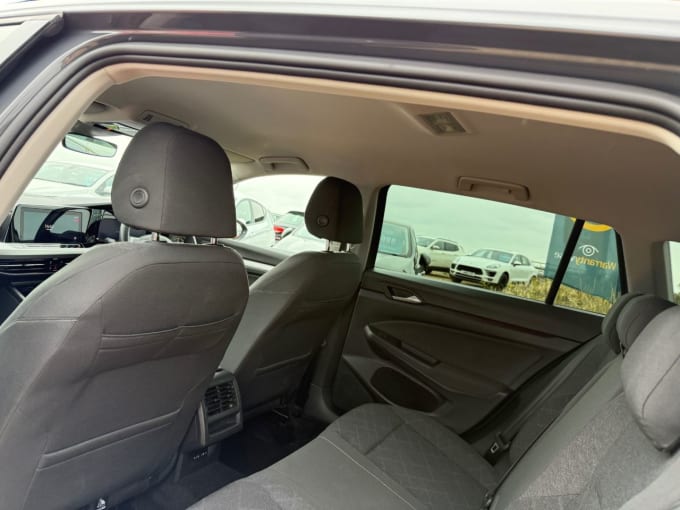 2025 Volkswagen Golf