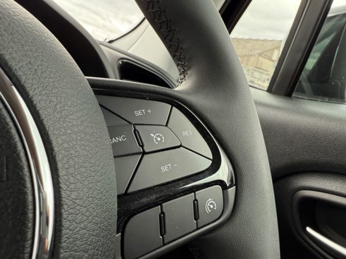 2025 Jeep Renegade