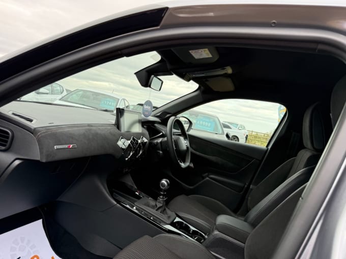 2025 Ds Automobiles Ds 3 Crossback