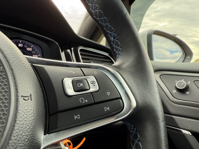 2025 Volkswagen Golf