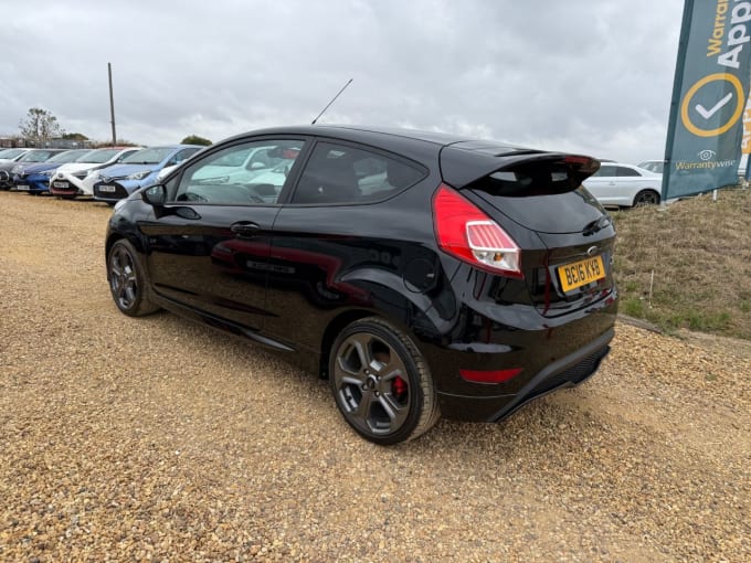2025 Ford Fiesta