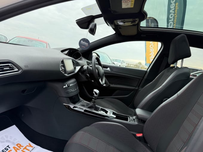 2025 Peugeot 308
