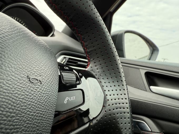 2025 Peugeot 308