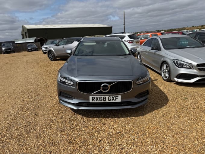 2025 Volvo V90