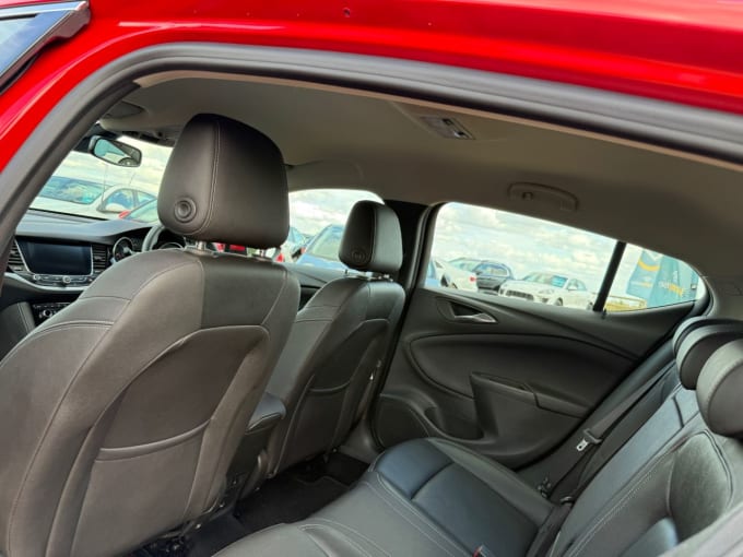 2025 Vauxhall Astra
