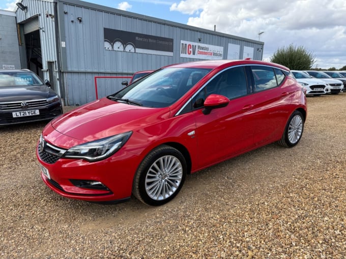 2025 Vauxhall Astra
