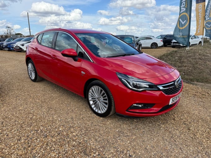 2025 Vauxhall Astra
