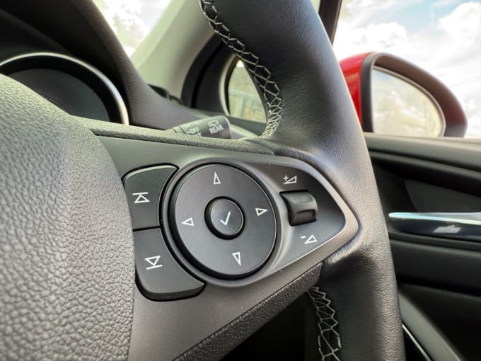 2025 Vauxhall Astra