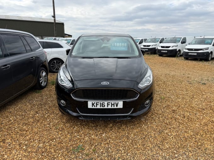 2025 Ford S-max