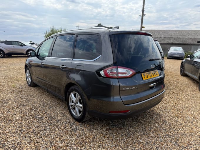 2025 Ford Galaxy
