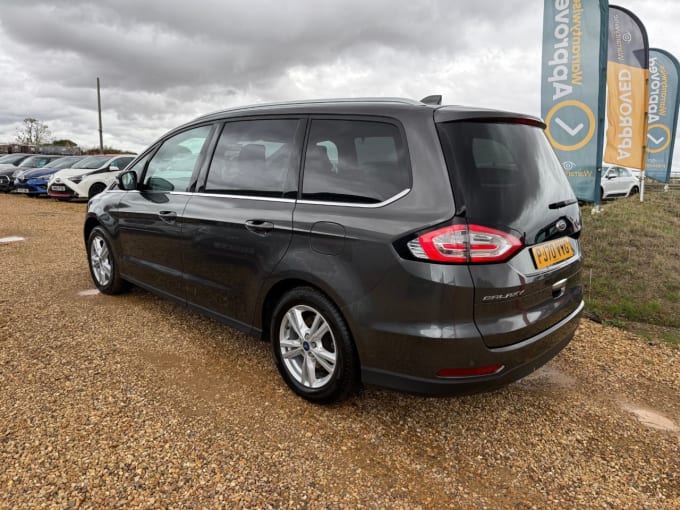 2021 Ford Galaxy