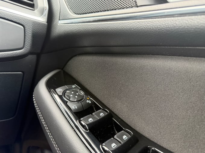 2021 Ford Galaxy