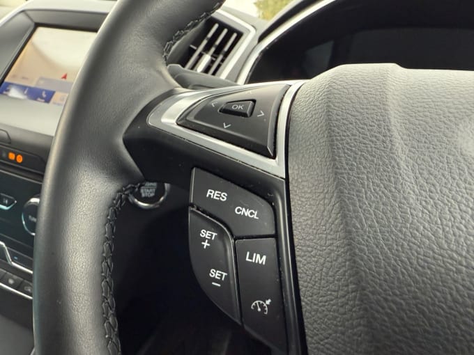 2021 Ford Galaxy