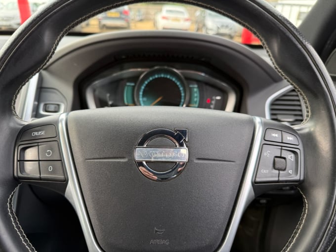 2025 Volvo Xc60
