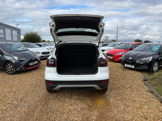 2025 Volkswagen T-cross