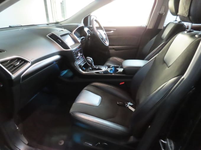 2025 Ford Edge